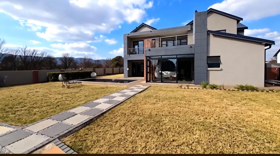 4 Bedroom Property for Sale in La Camargue Private Country Estate North West